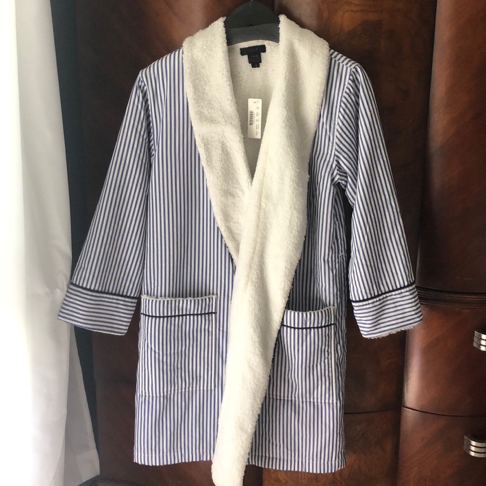 NWT J Crew Sherpa lines robe